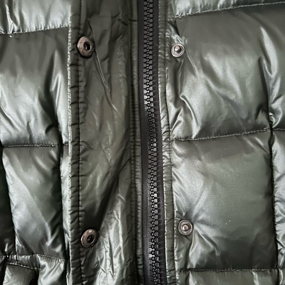 NWT Vince Camuto Faux Fur Hooded Puffer Jacket MEDIUM - Picture 2 of 5